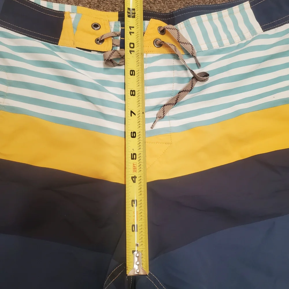 Patagonia Wavefarer Board Beach Shorts Mens Size 34 Multi Color Striped Nylon